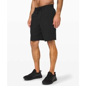Lululemon Men's T.H.E. Short 9" with Liner in Black, Size Medium